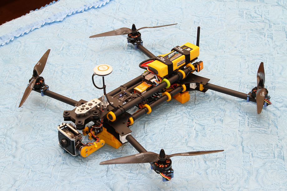 Квадрокоптер с камерой собственной конструкции
