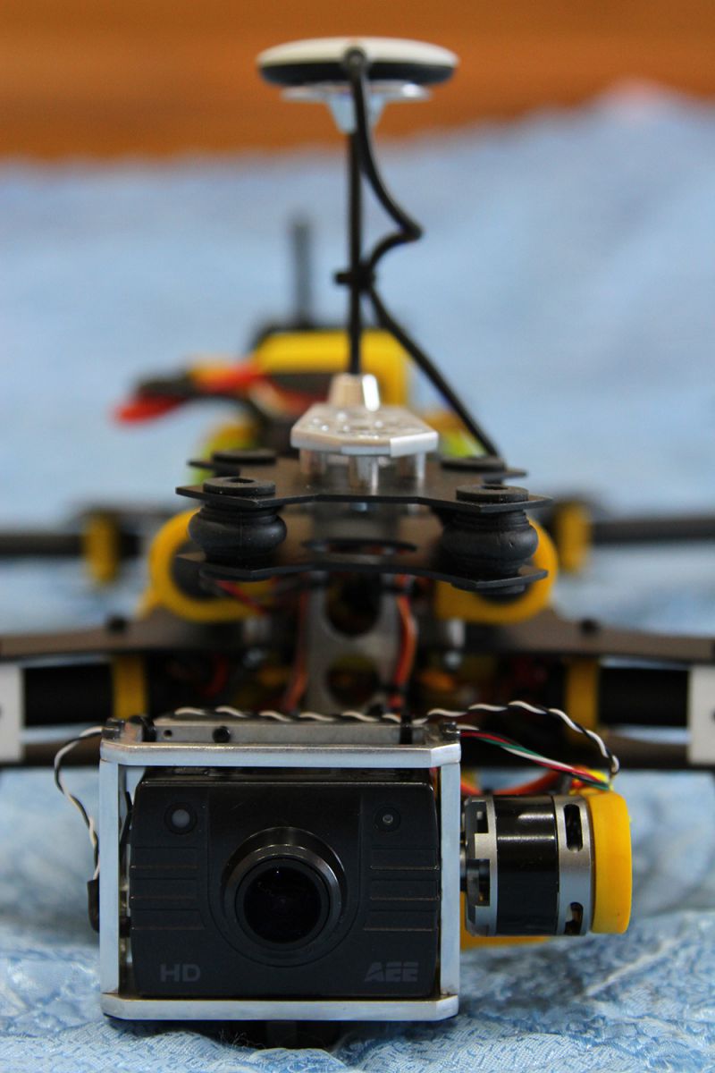 Квадрокоптер с камерой собственной конструкции