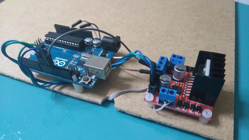 3D сканер моделей с поворотной платформой на Arduino